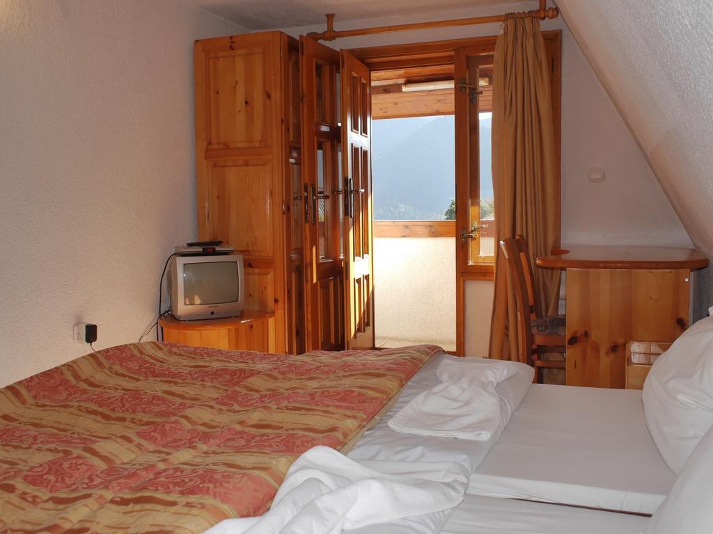 Family Hotel Silver Smoljan Esterno foto